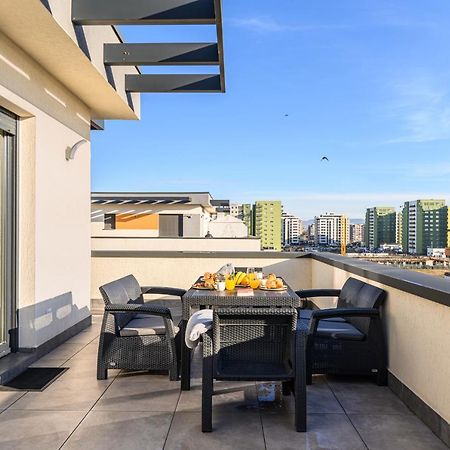 Koa - Moon Penthouse Appartement Braşov Buitenkant foto