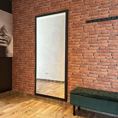 Koa - Moon Penthouse Appartement Braşov Buitenkant foto