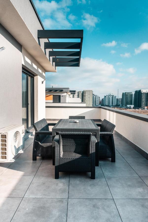 Koa - Moon Penthouse Appartement Braşov Buitenkant foto