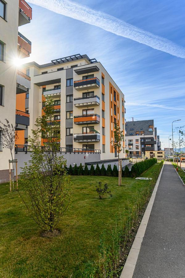 Koa - Moon Penthouse Appartement Braşov Buitenkant foto